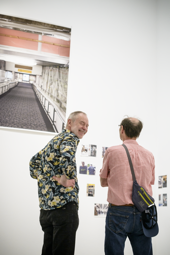 Preview zur Ausstellung "Die fotografierte Ferne. Fotografen auf Reisen (1880–2015)", 17.5.2017, Foto: Hannes Wiedemann Preview zur Ausstellung "Die fotografierte Ferne. Fotografen auf Reisen (1880–2015)", 17.5.2017, Foto: Hannes Wiedemann
