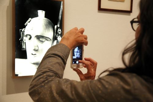 Eröffnung der Ausstellung "Dada Afrika. Dialog mit dem Fremden" in der Berlinischen Galerie, 4.8.2016, Foto: Amin Akhtar Eröffnung der Ausstellung "Dada Afrika. Dialog mit dem Fremden" in der Berlinischen Galerie, 4.8.2016, Foto: Amin Akhtar
