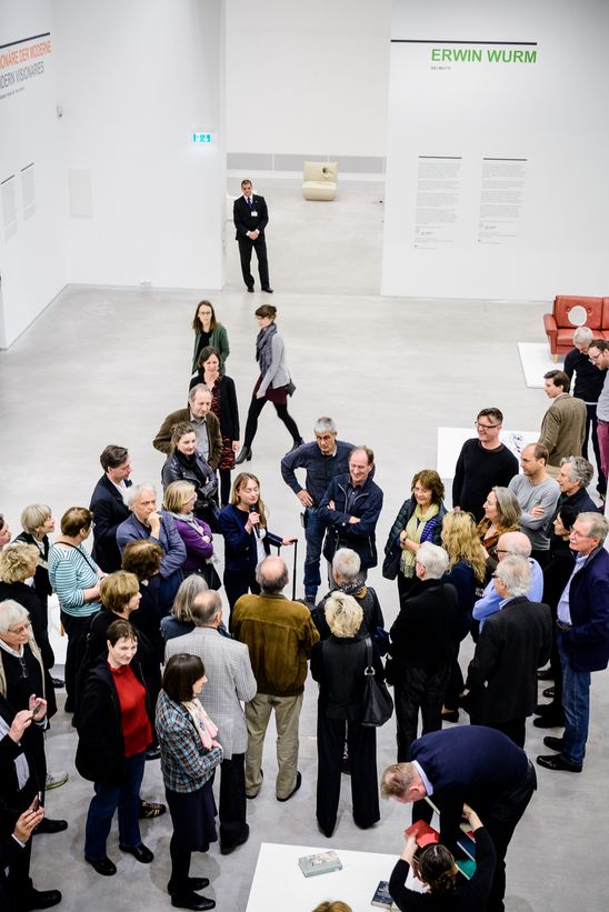 Preview der Ausstellung "Erwin Wurm. Bei Mutti" für Freund*innen der Berlinischen Galerie aus dem Förderverein, 13.4.2016, Foto: Hannes Wiedemann