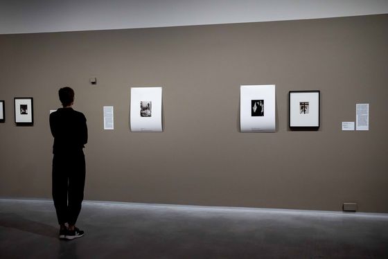 Ausstellungsansicht „Marta Astfalck-Vietz. Inszeniertes Selbst.“, Berlinische Galerie, Foto: © Harry Schnitger