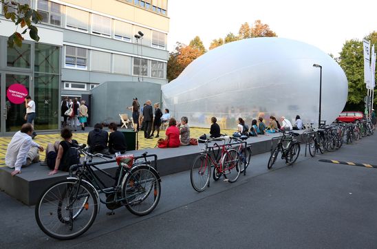 Diskursives Dinner im Küchenmonument, 17.9.2014, Foto: Jirka Jansch