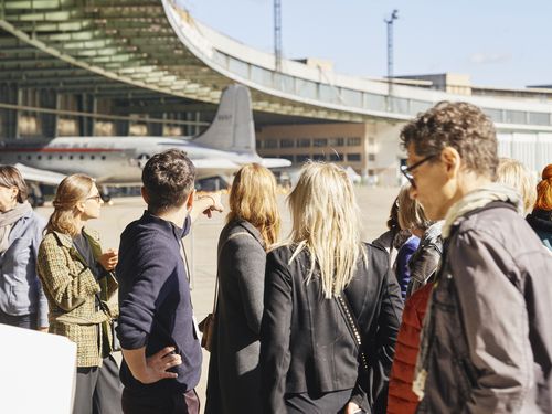 Führung über die Kunstmesse Art Berlin für Mitglieder des Fördervereins, 29.9.2018, Foto: Hannes Wiedemann