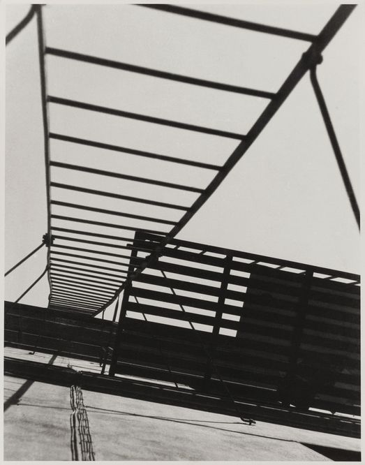 Photograph by Alexander Rodtschenko, Gelatin silver paper, 29,3x22,7 cm