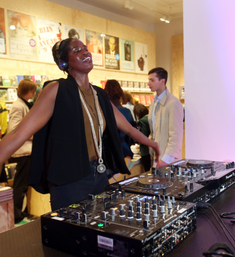 Eröffnung der Ausstellung "Dada Afrika. Dialog mit dem Fremden" in der Berlinischen Galerie, 4.8.2016, Foto: Amin Akhtar Eröffnung der Ausstellung "Dada Afrika. Dialog mit dem Fremden" in der Berlinischen Galerie, 4.8.2016, Foto: Amin Akhtar