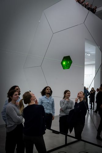 Eröffnung der Ausstellung "Carsten Nicolai. Tele" in der Berlinischen Galerie, 22.3.2018, Foto: Harry Schnitger Eröffnung der Ausstellung "Carsten Nicolai. Tele" in der Berlinischen Galerie, 22.3.2018, Foto: Harry Schnitger
