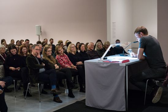 Lesung mit Schauspieler Max Riemelt aus "Auguste Bolte" von Kurt Schwitters, 4.11.2016, Foto: Harry Schnitger