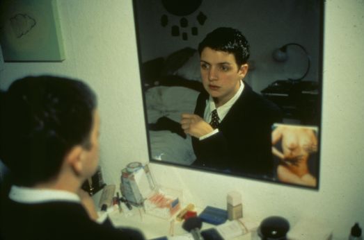 Nan Goldin, Siobhan in my mirror, Berlin, 1992, © Nan Goldin, Courtesy Marian Goodman Gallery