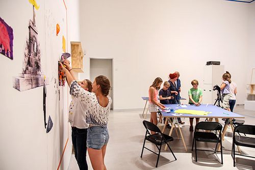 Eröffnung des Projektraums "Dada ist hier!" in der Berlinischen Galerie, 9.9.2016, Foto: Amin Akhtar Eröffnung des Projektraums "Dada ist hier!" in der Berlinischen Galerie, 9.9.2016, Foto: Amin Akhtar