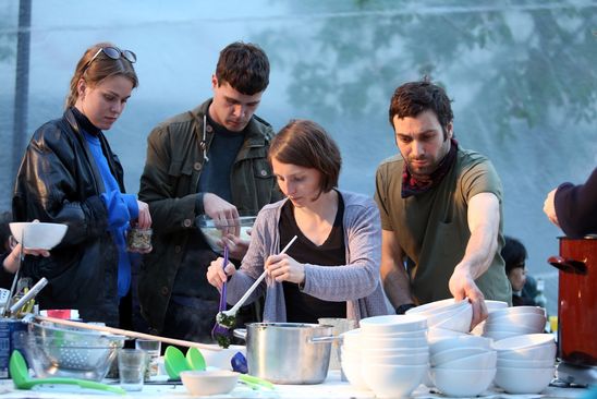 Diskursives Dinner im Küchenmonument, 29.4.2015, Foto: Jirka Jansch