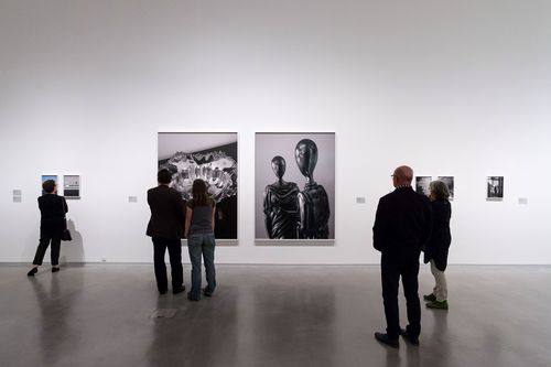 Eröffnung der Ausstellung "Fotografierte Ferne. Fotografen auf Reisen (1880–2015)" in der Berlinischen Galerie, 18.5.2017, Foto: Harry Schnitger