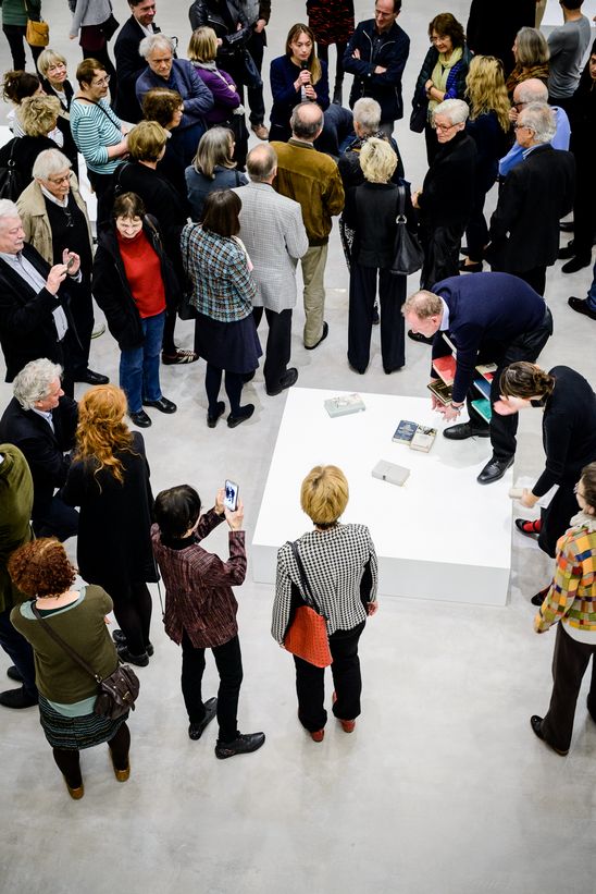 Preview der Ausstellung "Erwin Wurm. Bei Mutti" für Freund*innen der Berlinischen Galerie aus dem Förderverein, 13.4.2016, Foto: Hannes Wiedemann