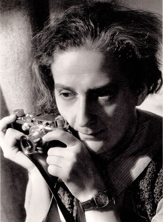 Black and white photo: Lotte Jacobi photographed by her sister Ruth Jacobi, New York 1935