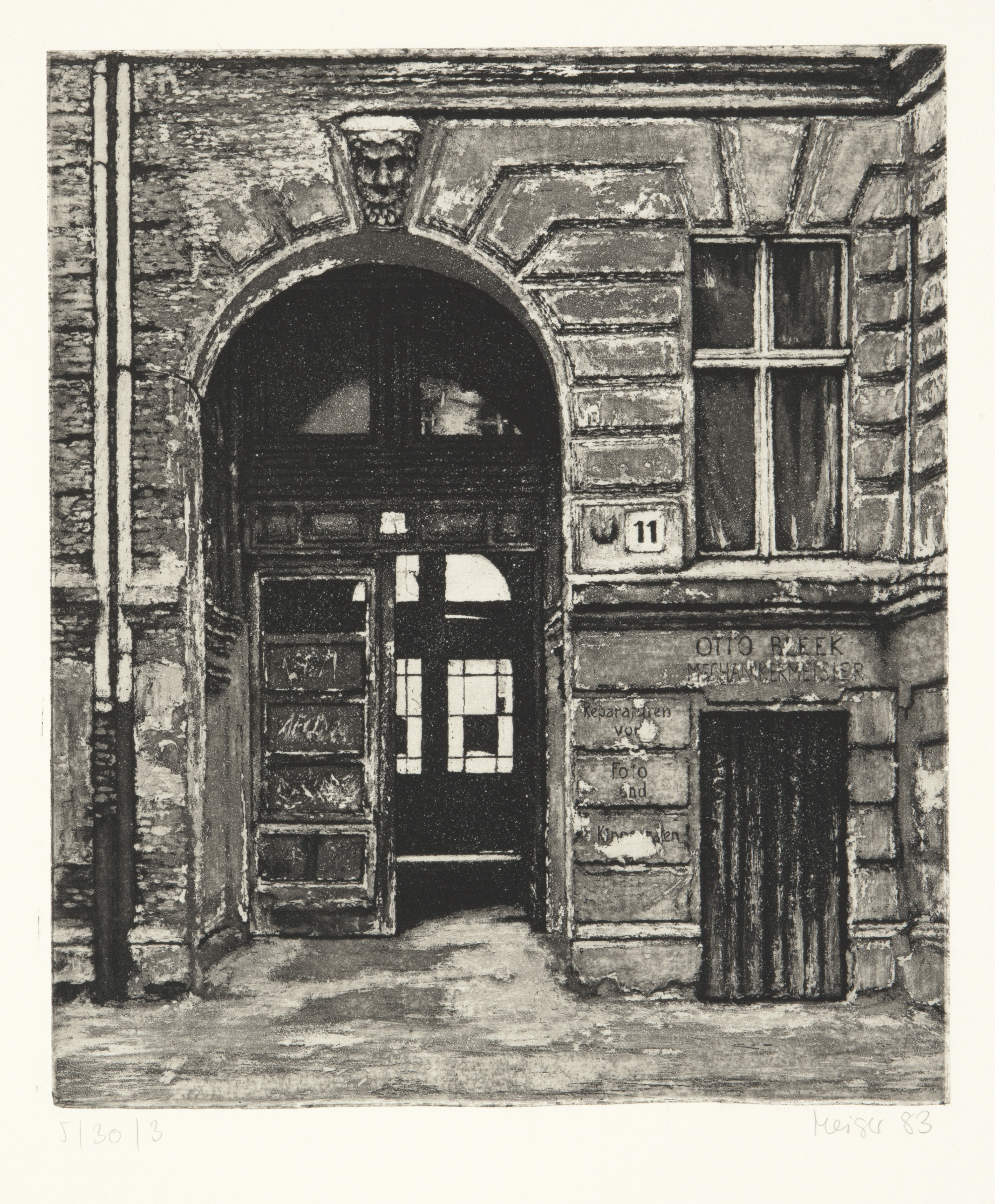 Monika Meiser, Husemannstraße, 1983, Radierung, 54 x 39,8 cm, © VG Bild-Kunst, Bonn 2020, Foto: Kai-Annett Becker Monika Meiser, Husemannstraße, 1983, Radierung, 54 x 39,8 cm, © VG Bild-Kunst, Bonn 2020, Foto: Kai-Annett Becker